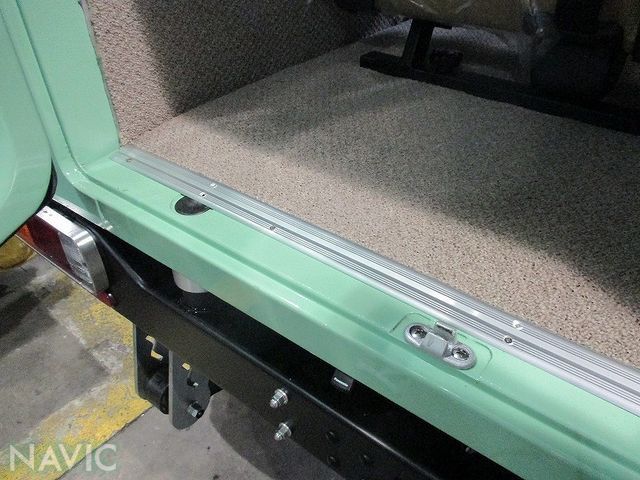 クリックでフルサイズのイメージを表示する
